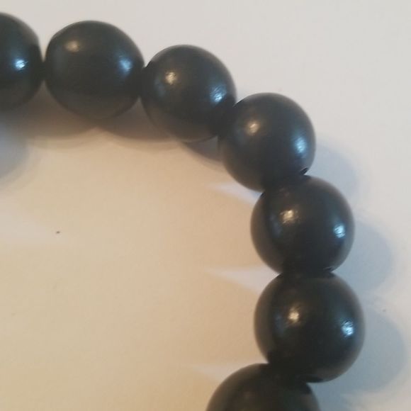 Black 12mm Wooden Beaded Expansion Bracelet W/Silverplate Bead New Custom Made - Picture 4 of 5